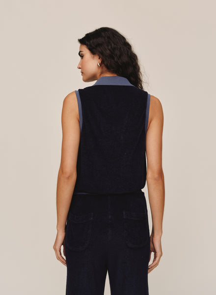 B20005-D36-302 - SLEEVELESS COLLAR TOP