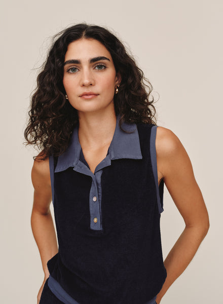 B20005-D36-302 - SLEEVELESS COLLAR TOP