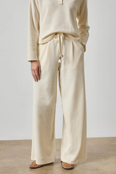 Lilla P Full Length Waffle Pleated Pant