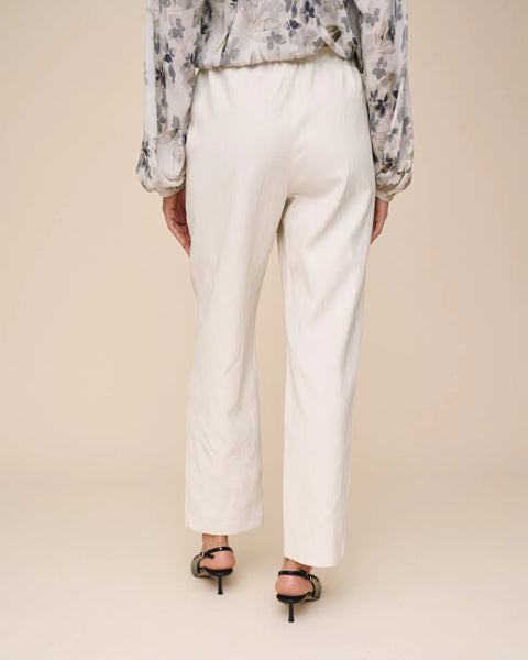 Bella Dahl Pull On Elastic Faux Leather Pant- Winter White